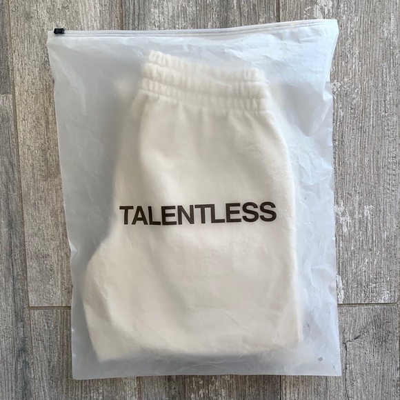 🔥🔥TALENTLESS - “BONE” PREMIUM SWEATPANTS🔥🔥 - Picture 15 of 15